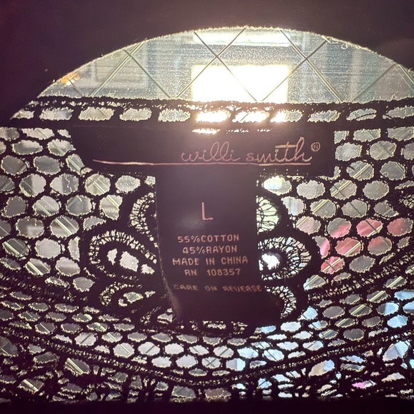 Willi Smith Black Asymmetrical Cut Out Blouse - Picture 3 of 3